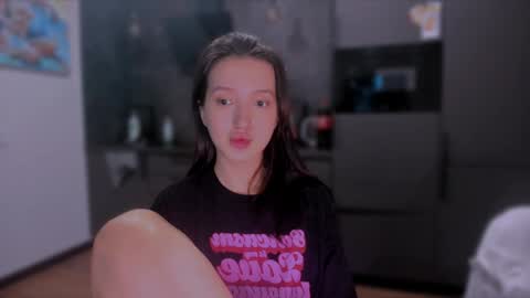 Snapshot of lililaluna chatting on January 30, 6:10 pm ... online show from January 30, 6:10 pm