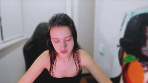 Snapshot of lililaluna chatting on March 6, 4:49 pm ... online show from March 6, 4:49 pm