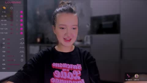 Snapshot of lililaluna chatting on September 23, 6:55 pm ... online show from September 23, 6:55 pm