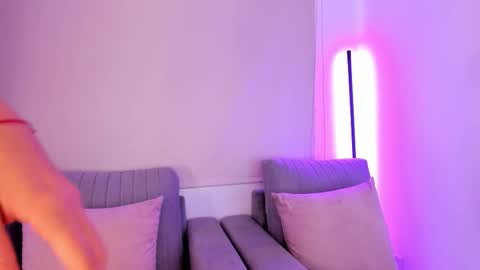 Lilly online show from February 16, 1:07 pm