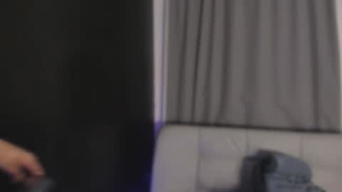 Snapshot of lilirouse chatting on February 5, 2:27 am lilirouse online show from February 5, 2:27 am