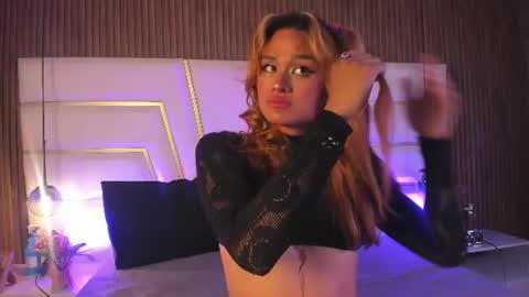 Snapshot of lilit_doll chatting on July 11, 11:06 pm lilit online show from July 11, 11:06 pm