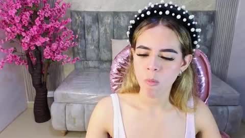 Lilith  online show from November 14, 9:13 pm