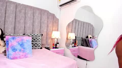 lilith_55 online show from December 1, 10:59 pm