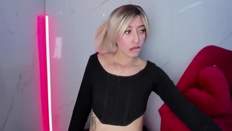 Snapshot of lilith_cooper20 chatting on September 25, 11:08 pm lilith cooper20 online show from September 25, 11:08 pm