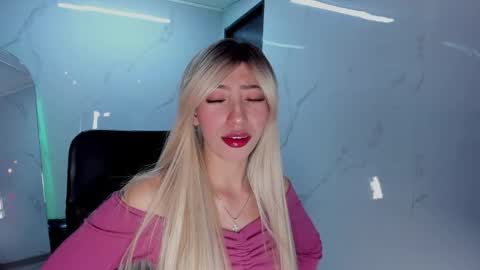 Snapshot of lilith_cooper20 chatting on September 27, 7:41 pm lilith cooper20 online show from September 27, 7:41 pm