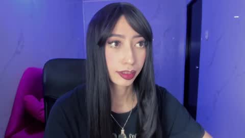 lilith cooper20 online show from May 5, 3:25 am