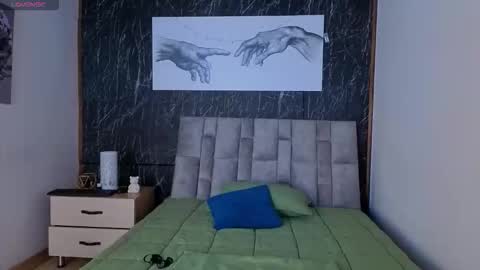 lilith_daviss online show from February 6, 12:19 pm