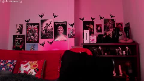 MISTRESS LILITH online show from December 15, 2:32 pm