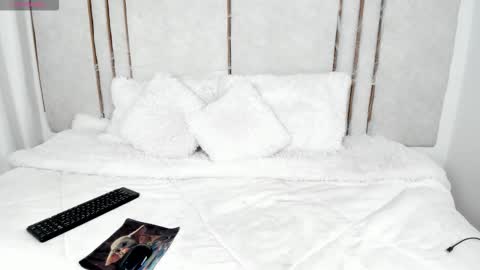 lilith_dry online show from October 14, 2:51 pm