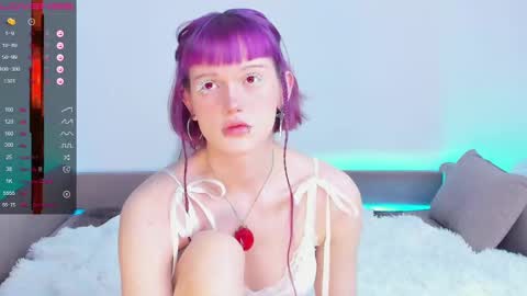 lilith_lunar_ online show from December 17, 10:22 pm