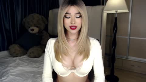 Snapshot of lilith_mazikeen69 chatting on December 9, 8:01 pm QUEEN LILITH BORBON online show from December 9, 8:01 pm