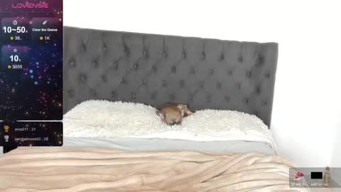 Snapshot of lilith_parker chatting on February 16, 11:05 am Lilith Parker online show from February 16, 11:05 am