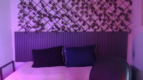 Lilith Patton  online show from December 22, 12:02 pm