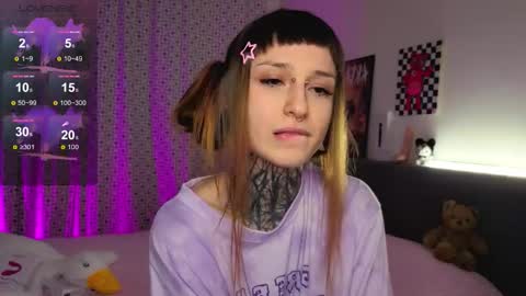 lilith_poison online show from November 15, 6:15 pm