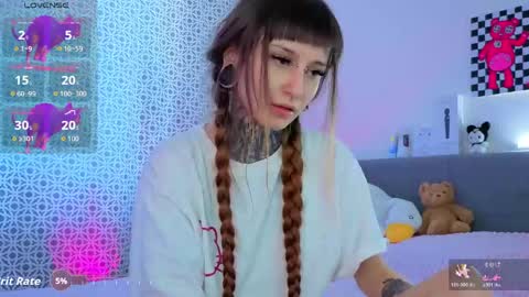 lilith_poison online show from April 11, 6:29 am