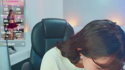 Lilith  online show from October 8, 12:58 pm