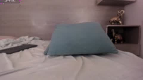 lilith_sage_ online show from January 27, 2:46 pm