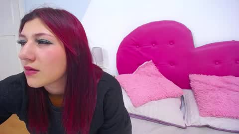 Snapshot of lilith_sm1th chatting on February 2, 4:37 am Lilith Smith online show from February 2, 4:37 am