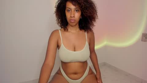 Alejandra  online show from January 12, 11:58 pm