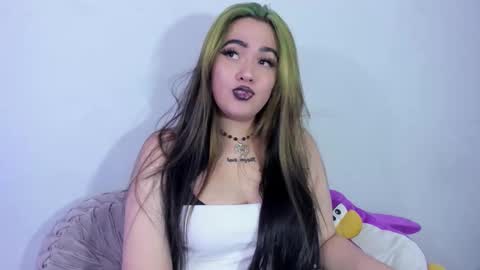 Snapshot of lilith_zenith20 chatting on November 22, 4:55 am Lilith online show from November 22, 4:55 am