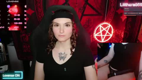 Brandi online show from November 1, 9:28 pm