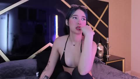 Lilith online show from January 9, 12:25 am