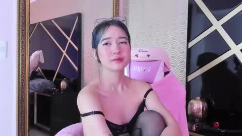 Lilith online show from January 14, 8:15 pm