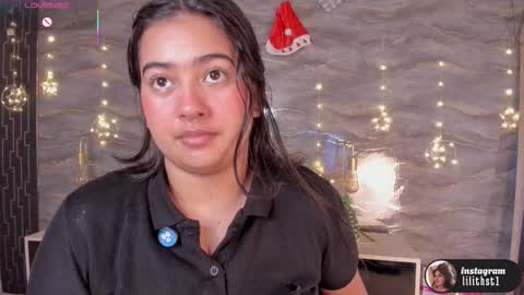 lilithcb_ online show from January 9, 7:15 pm