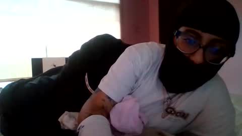 lilithdeicide online show from December 1, 12:32 pm