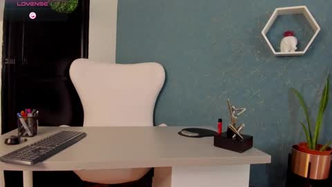 swetty lilith  online show from February 12, 1:19 am