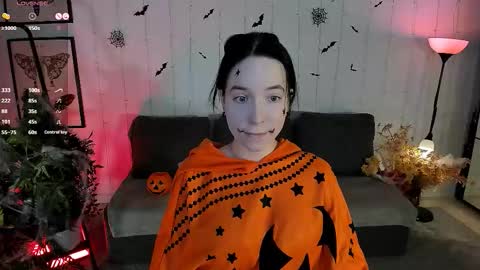 Lilith online show from October 30, 6:08 pm