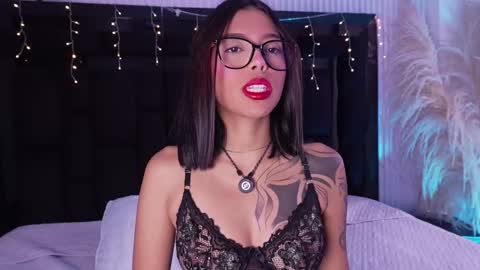 Lilith luxorr online show from January 13, 2:33 pm