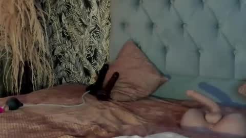 lilithsabeth online show from March 5, 2:12 pm