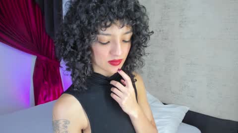 jessi 3 online show from December 5, 6:55 pm