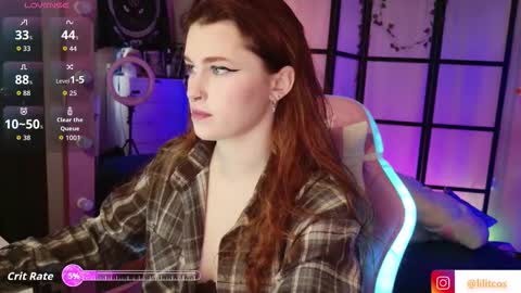 Snapshot of lilitslut chatting on November 25, 11:10 am Lilith online show from November 25, 11:10 am