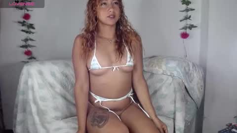 Snapshot of lilitth_rose chatting on February 26, 2:49 pm lilitth_rose online show from February 26, 2:49 pm