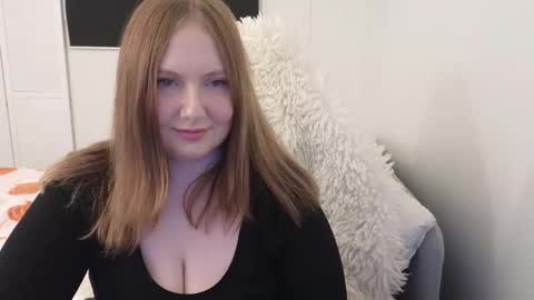 Snapshot of lilleambi chatting on November 28, 12:08 pm Anni online show from November 28, 12:08 pm