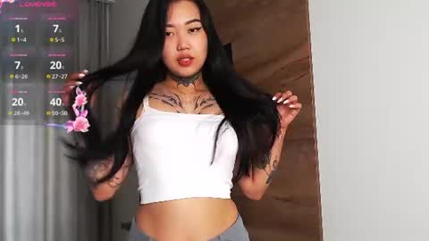 Lill online show from June 15, 4:47 am