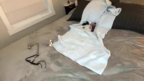 lillhotty7569 online show from May 17, 11:39 am