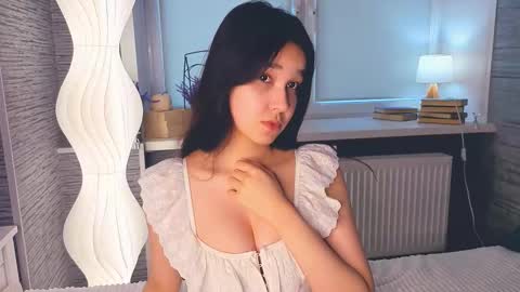 Celina Lillie online show from March 26, 11:16 am