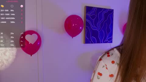 Lilly Colins online show from February 14, 3:15 pm