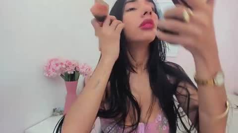Snapshot of lilly_denson8 chatting on June 22, 3:31 pm Sweety Lilly Love online show from June 22, 3:31 pm