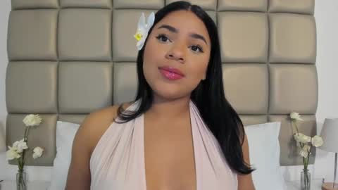 Lilly  online show from June 6, 4:17 am