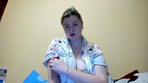 Lilly Depp online show from November 20, 3:56 pm