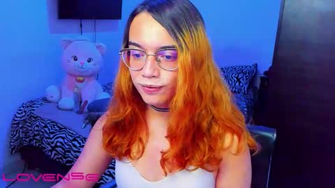 Snapshot of lillykittyy chatting on January 31, 8:51 pm Lilly3 online show from January 31, 8:51 pm