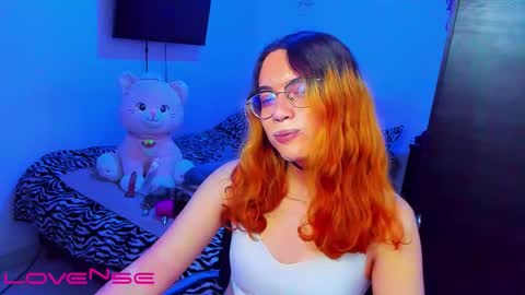 Snapshot of lillykittyy chatting on March 16, 3:12 am Lilly3 online show from March 16, 3:12 am