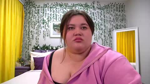 Snapshot of lilolewins chatting on December 27, 5:09 am LiloLewins online show from December 27, 5:09 am