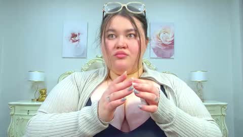 Snapshot of lilolewins chatting on January 15, 4:00 pm LiloLewins online show from January 15, 4:00 pm