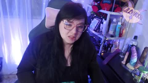 Lilo  online show from February 24, 6:49 am